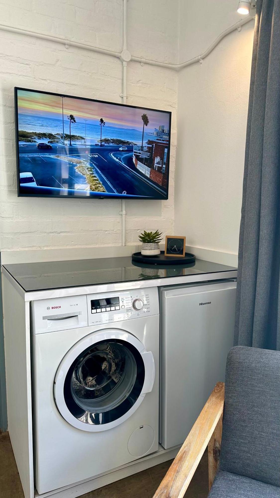 City Living Apartment 119 - Washer, 4K Tv, Fast Wifi, & Sunny Balcony Johannesburg Exterior photo